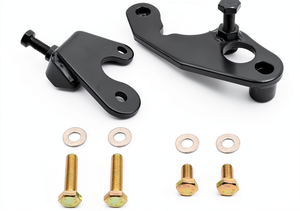 Installing ESPEEDER exhaust manifold bolt bracket on a GM truck